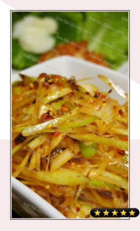 Leek Namul to Eat with Samgyeopsal and Other Korean Dishes recipe